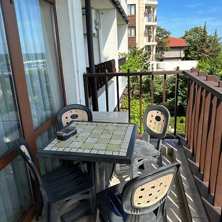 Bademite Apartments Sveti Vlas Eksteriør bilde