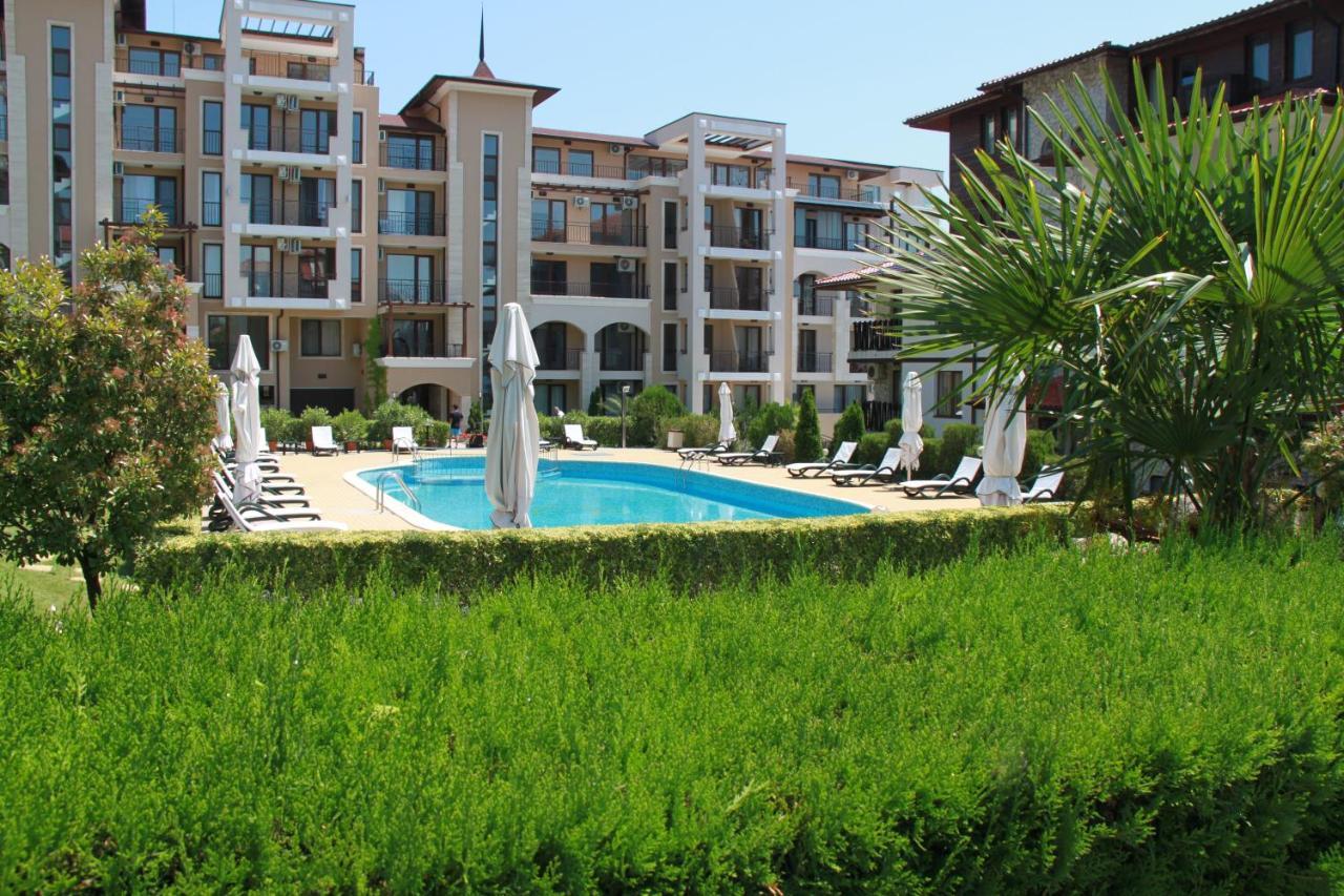 Bademite Apartments Sveti Vlas Eksteriør bilde