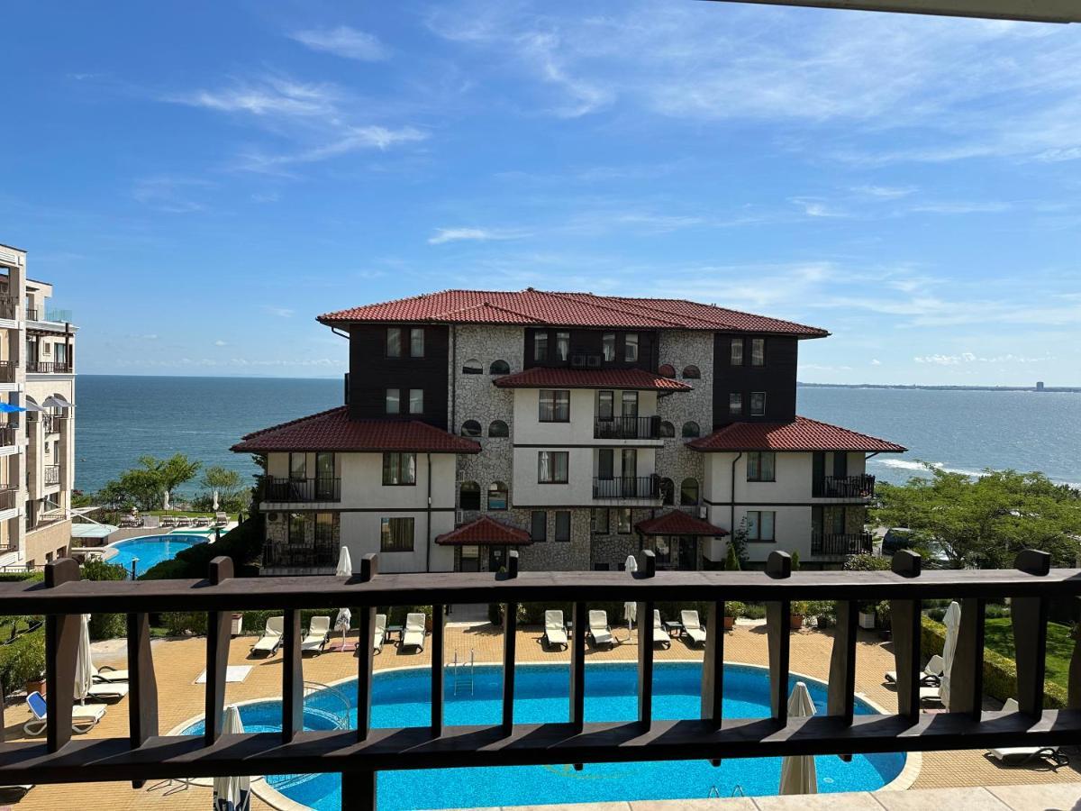 Bademite Apartments Sveti Vlas Eksteriør bilde