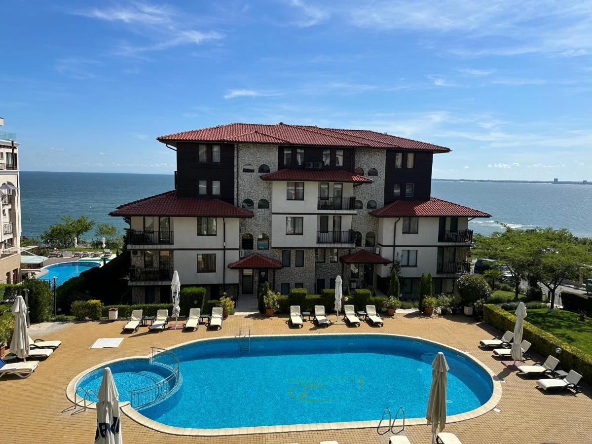 Bademite Apartments Sveti Vlas Eksteriør bilde