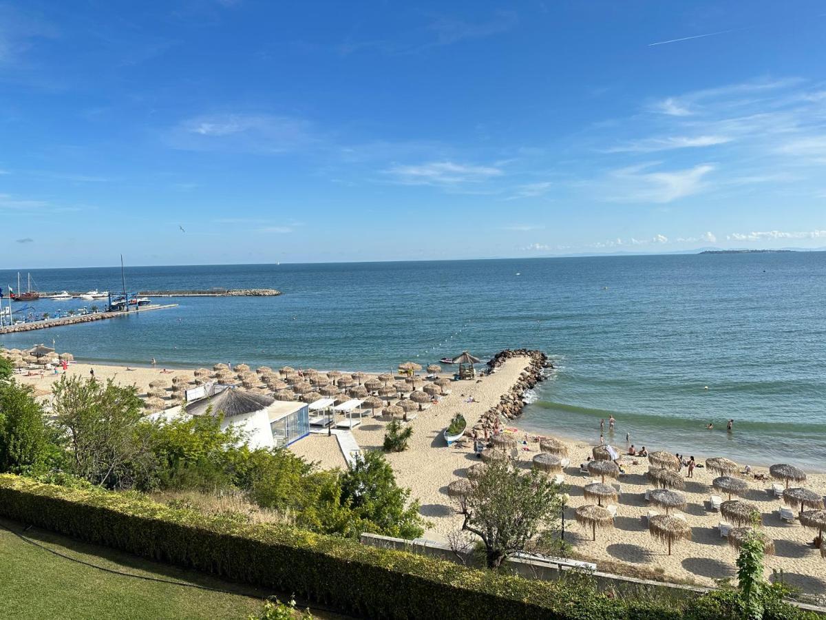 Bademite Apartments Sveti Vlas Eksteriør bilde