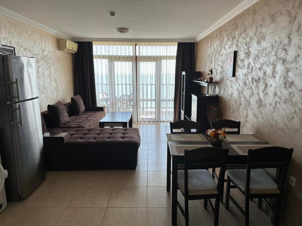 Bademite Apartments Sveti Vlas Eksteriør bilde