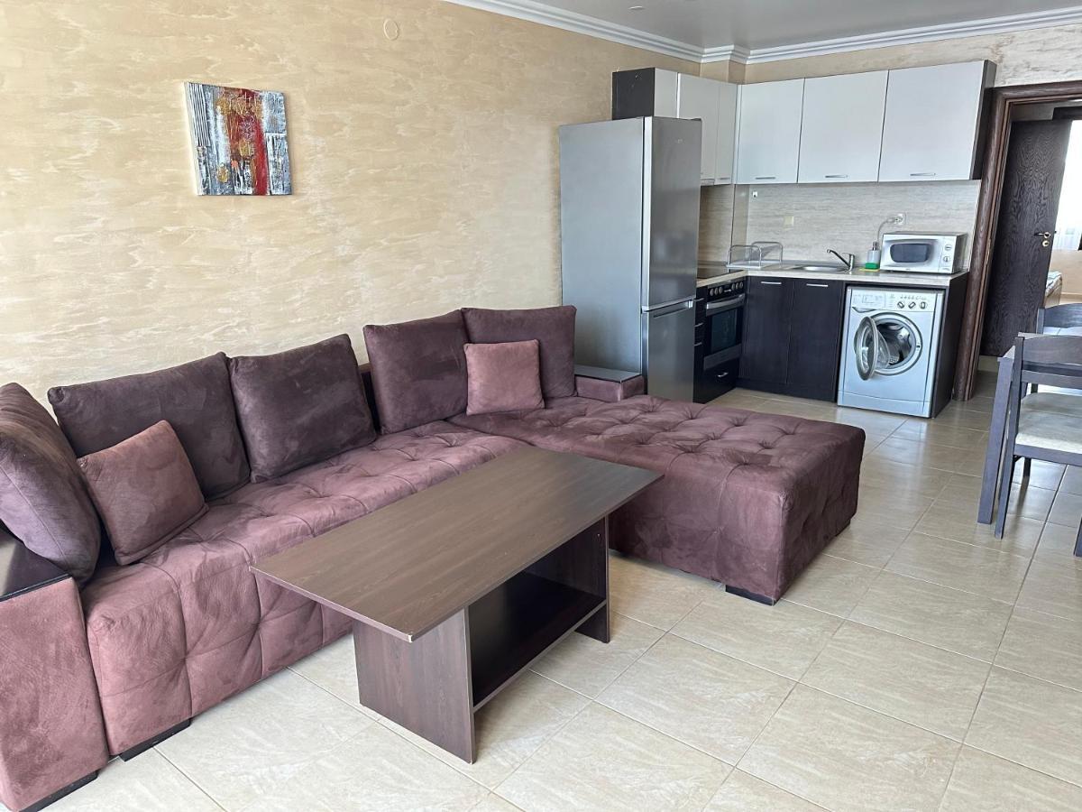 Bademite Apartments Sveti Vlas Eksteriør bilde