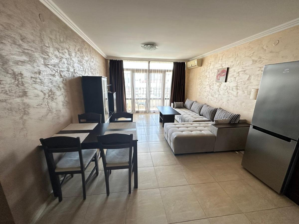Bademite Apartments Sveti Vlas Eksteriør bilde