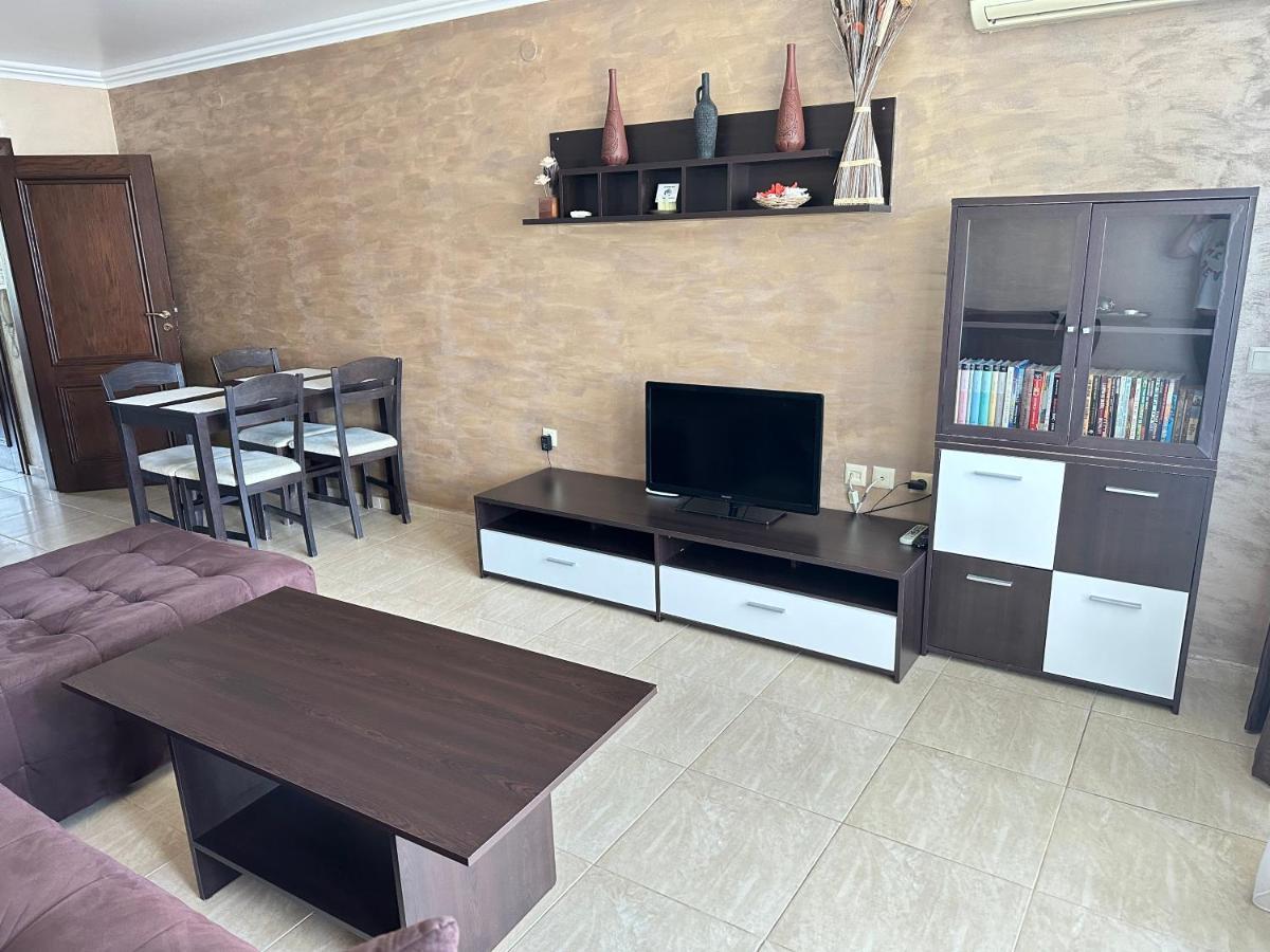 Bademite Apartments Sveti Vlas Eksteriør bilde