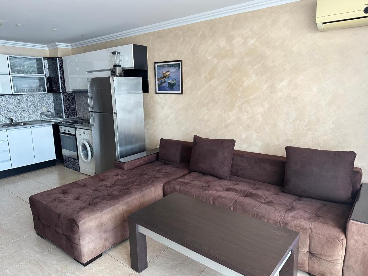 Bademite Apartments Sveti Vlas Eksteriør bilde