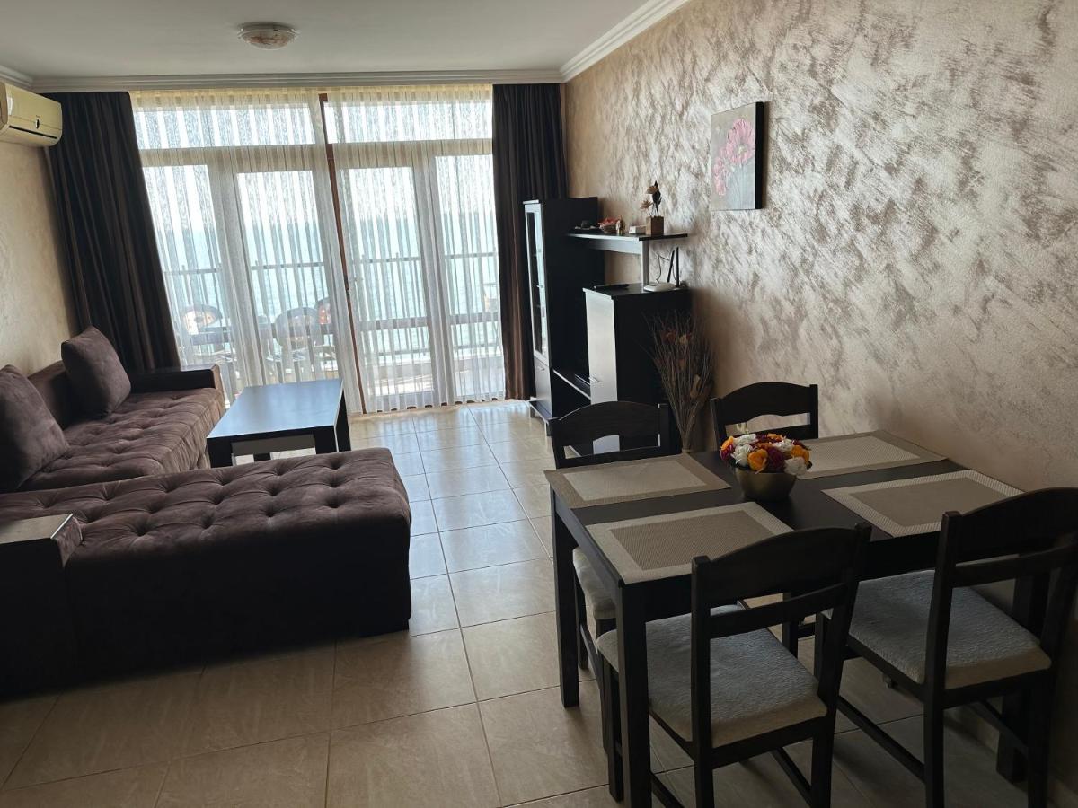 Bademite Apartments Sveti Vlas Eksteriør bilde
