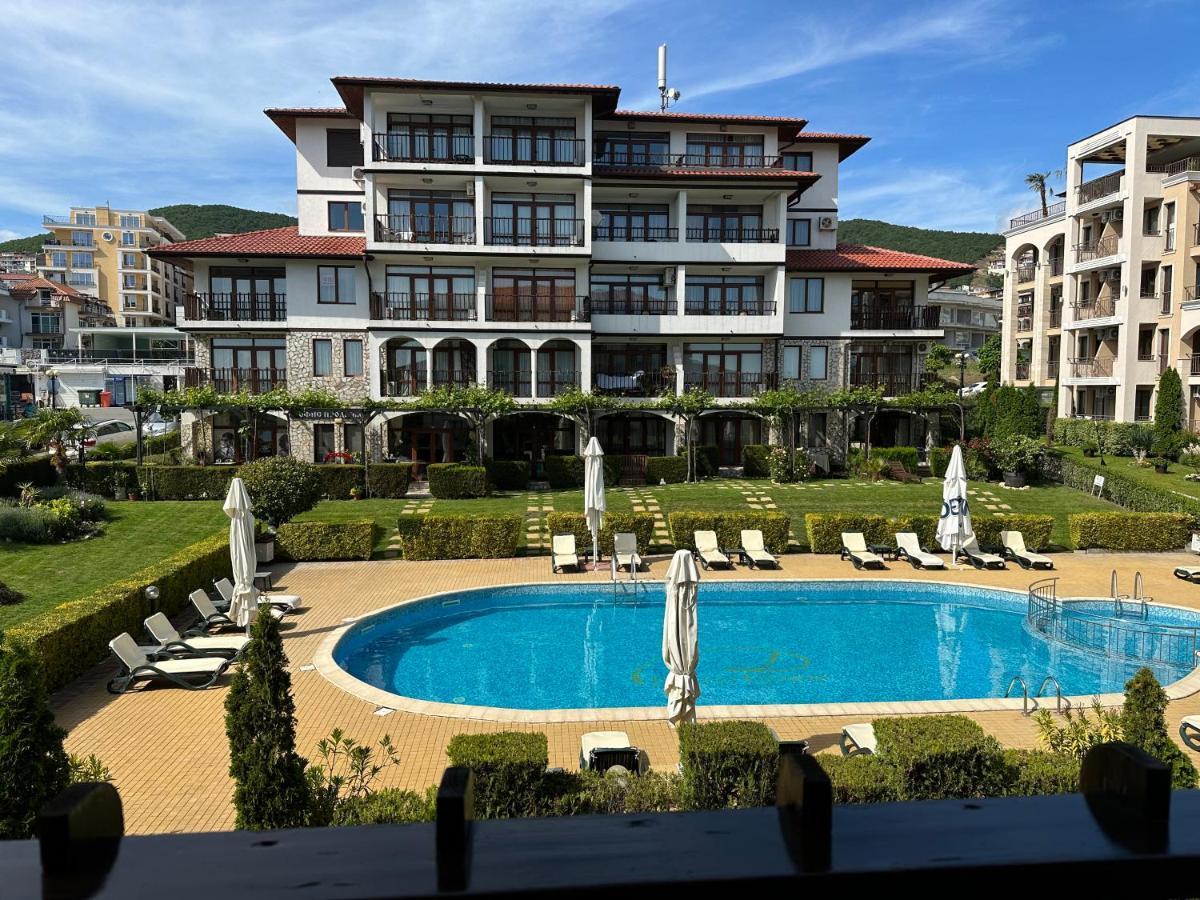 Bademite Apartments Sveti Vlas Eksteriør bilde